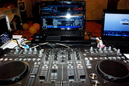 Discoteca móvil para Primera Comunión, Bodas y Eventos